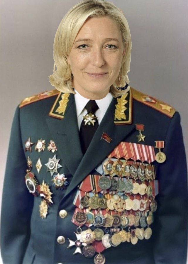 Marine Le Pen as russian general